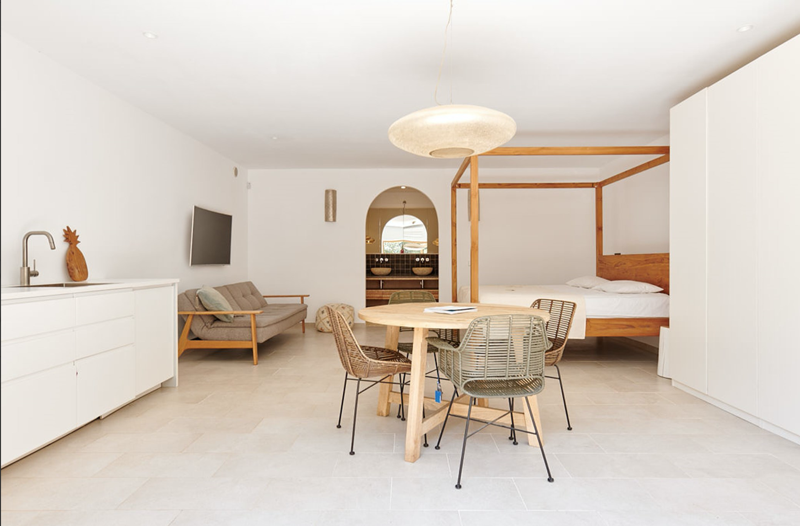 Resa estates villa es cubells frutal summer luxury studio.png